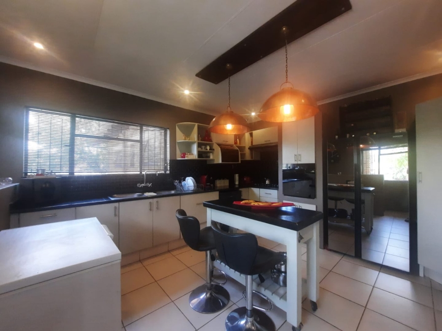 3 Bedroom Property for Sale in Kenmare Gauteng