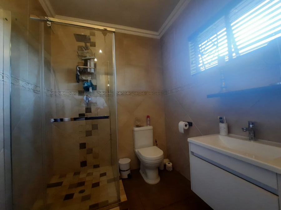 3 Bedroom Property for Sale in Kenmare Gauteng