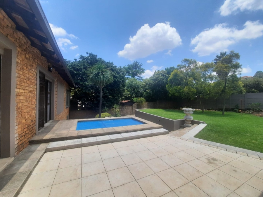 3 Bedroom Property for Sale in Kenmare Gauteng