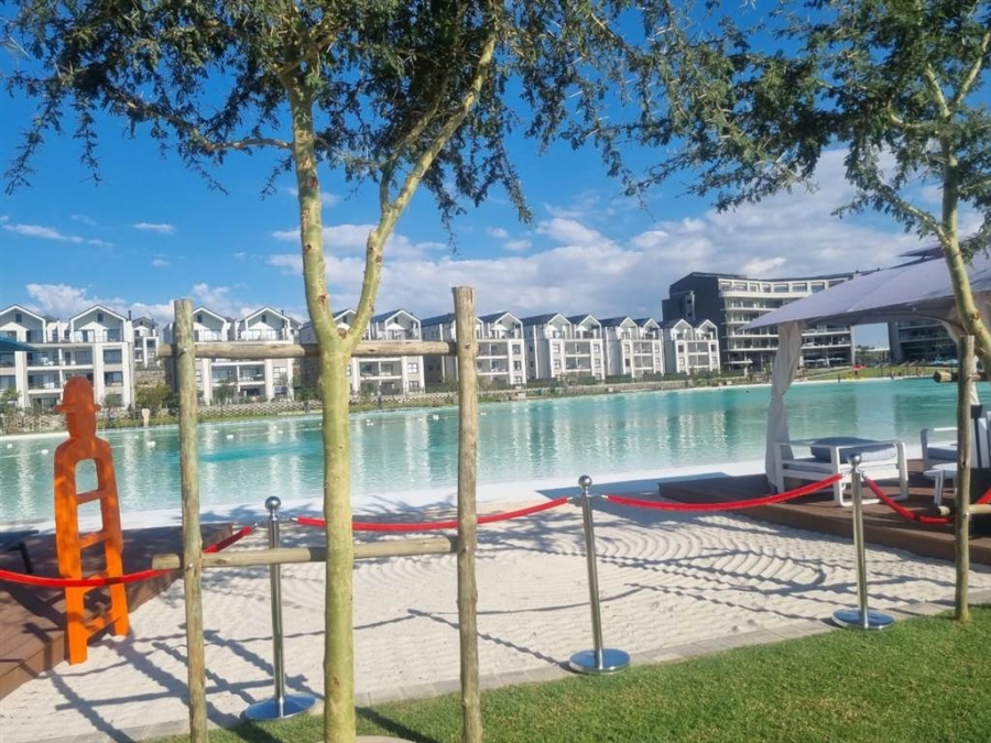 To Let 1 Bedroom Property for Rent in Waterfall View Gauteng