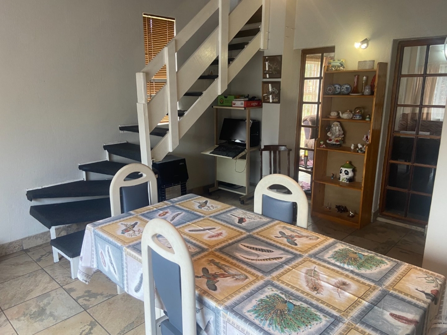 6 Bedroom Property for Sale in Krugersdorp West Gauteng