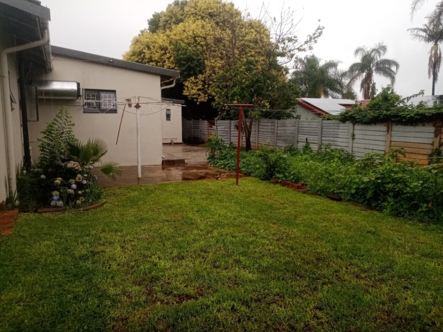 5 Bedroom Property for Sale in Danville Gauteng