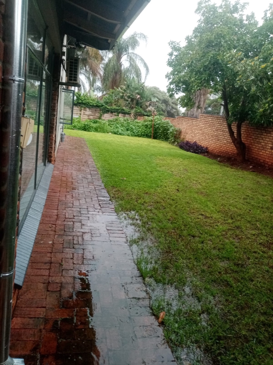 5 Bedroom Property for Sale in Danville Gauteng