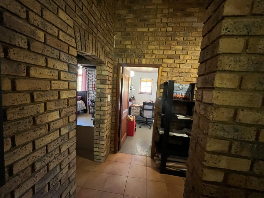 4 Bedroom Property for Sale in Newlands Gauteng