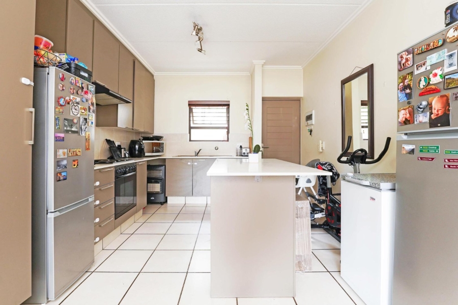 2 Bedroom Property for Sale in Paulshof Gauteng