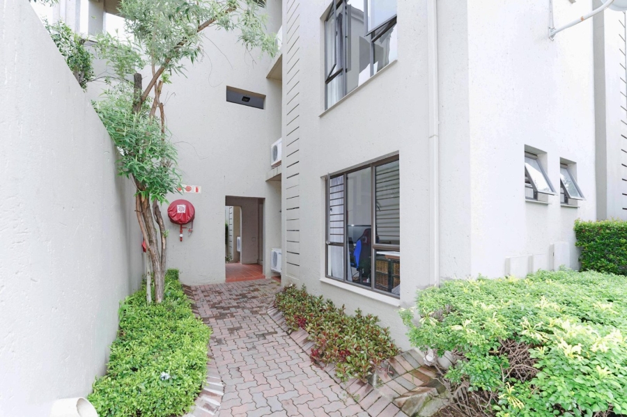 2 Bedroom Property for Sale in Paulshof Gauteng