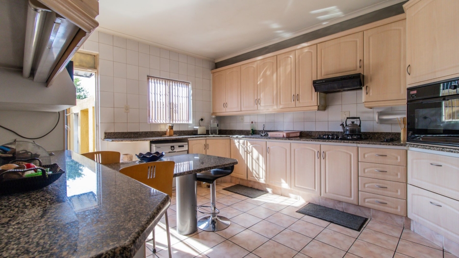 3 Bedroom Property for Sale in Regents Park Gauteng