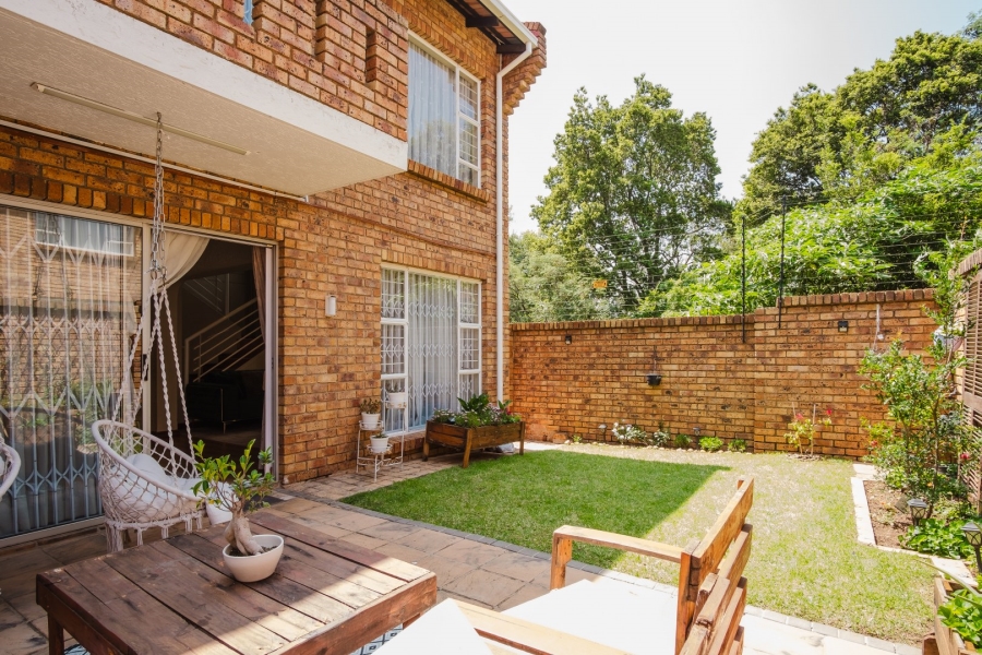 3 Bedroom Property for Sale in Mulbarton Gauteng