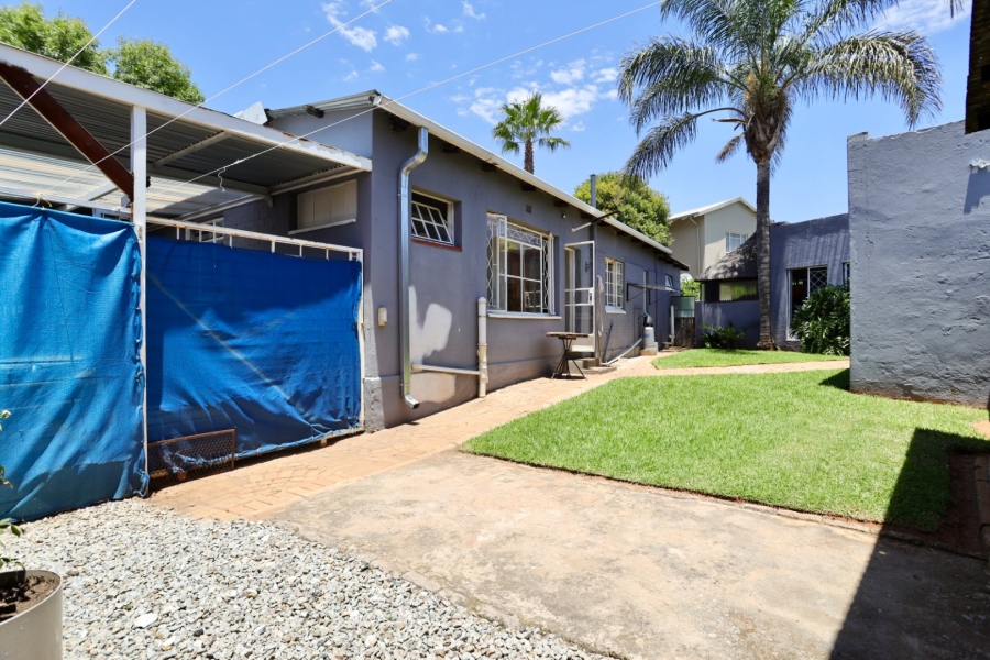 3 Bedroom Property for Sale in Discovery Gauteng