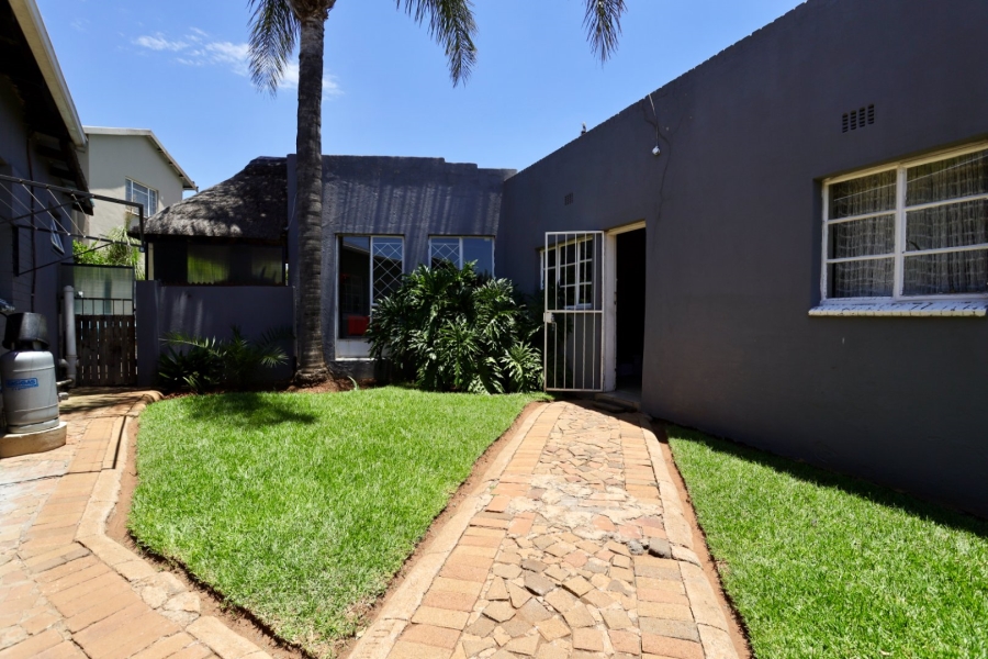 3 Bedroom Property for Sale in Discovery Gauteng