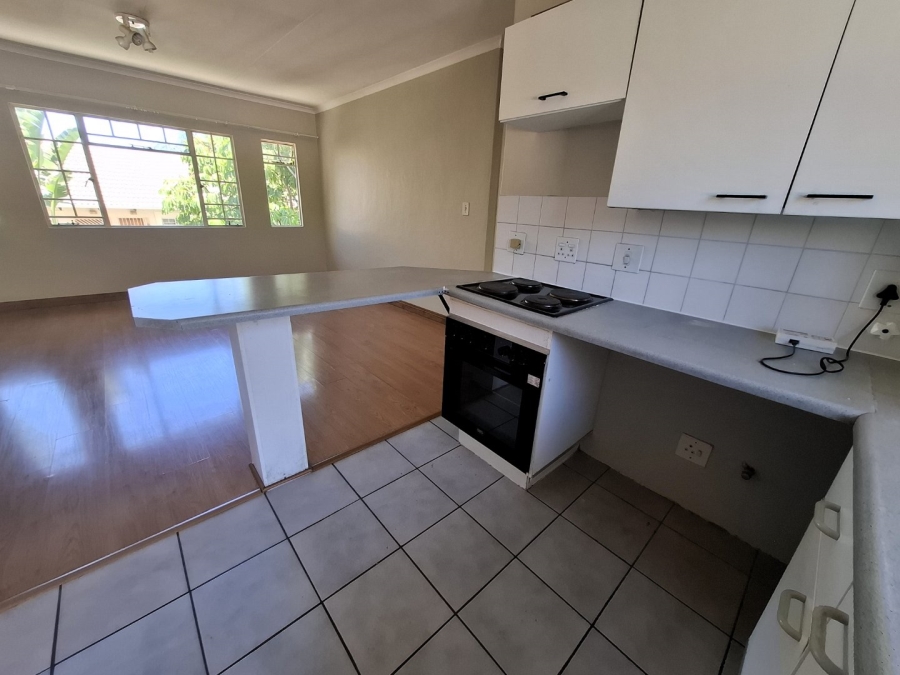 To Let 2 Bedroom Property for Rent in Monument Park Gauteng