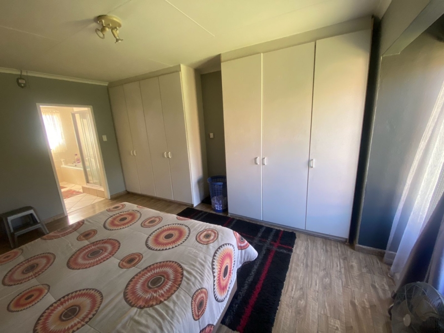 3 Bedroom Property for Sale in Kyalami Hills Gauteng