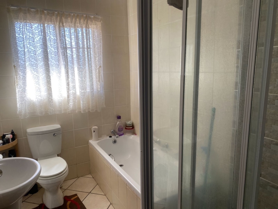 3 Bedroom Property for Sale in Kyalami Hills Gauteng