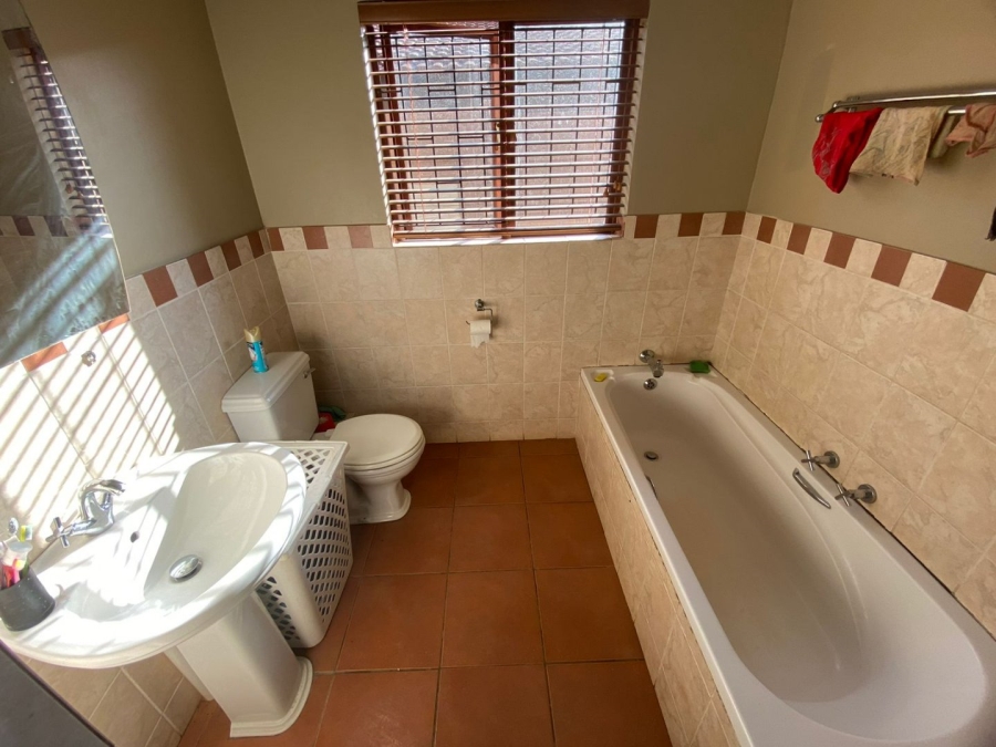 3 Bedroom Property for Sale in Doornpoort Gauteng