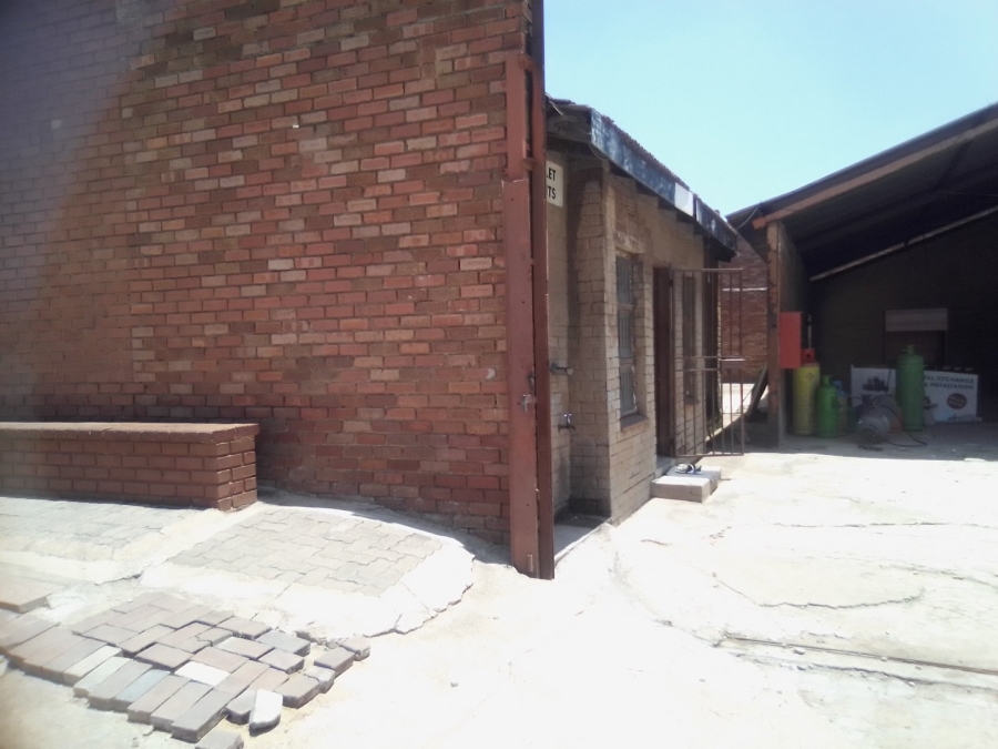 To Let commercial Property for Rent in Mqantsa Gauteng