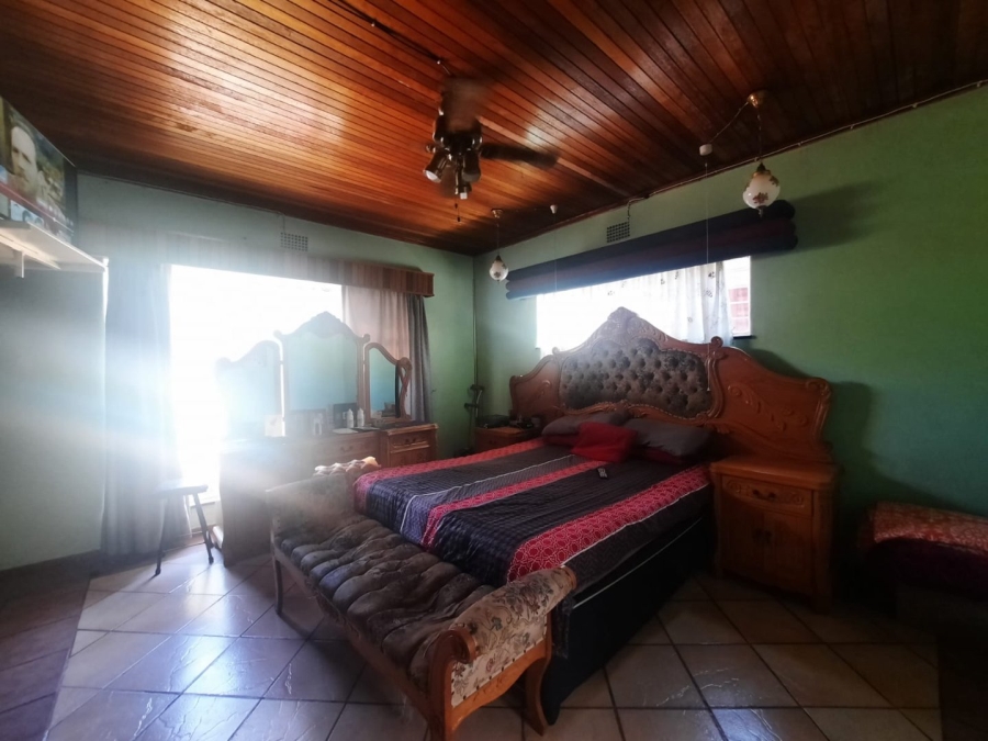 5 Bedroom Property for Sale in Dan Pienaarville Gauteng