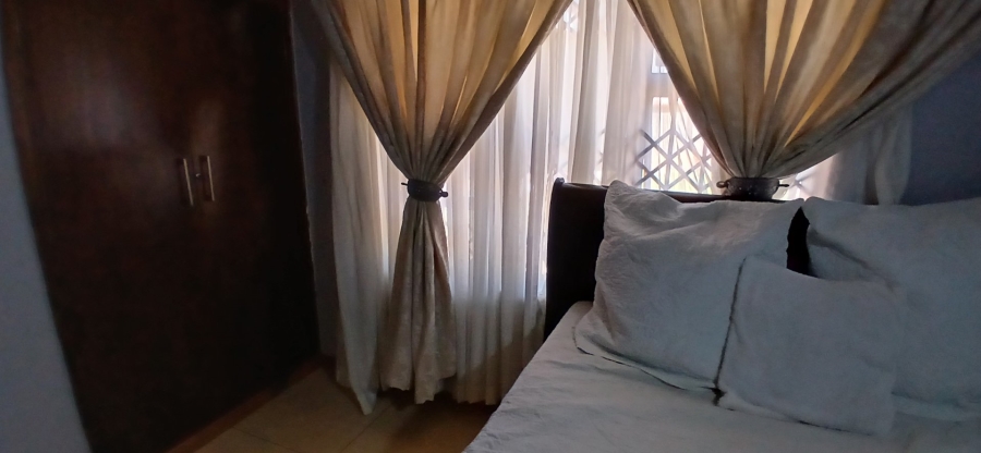 3 Bedroom Property for Sale in Witpoortjie Gauteng