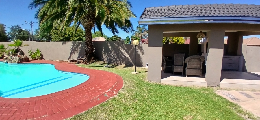 3 Bedroom Property for Sale in Witpoortjie Gauteng