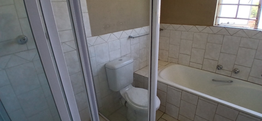 3 Bedroom Property for Sale in Groblerpark Gauteng