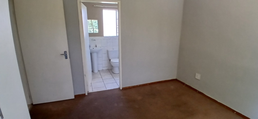 3 Bedroom Property for Sale in Groblerpark Gauteng