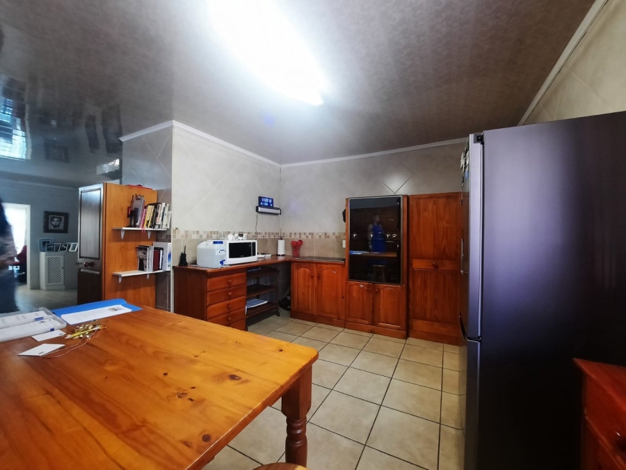 4 Bedroom Property for Sale in Rant En Dal Gauteng