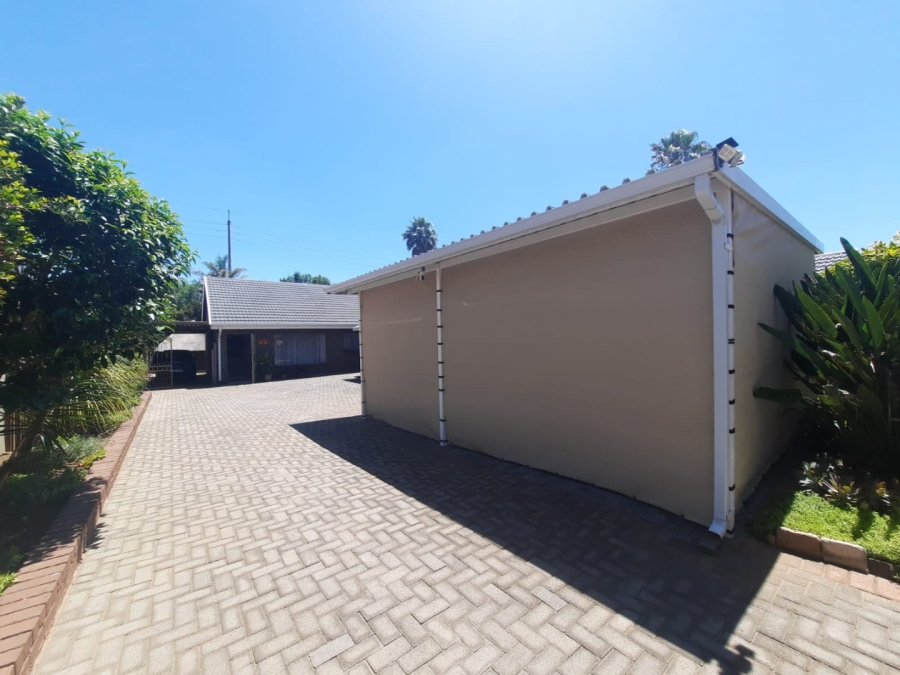 4 Bedroom Property for Sale in Rant En Dal Gauteng