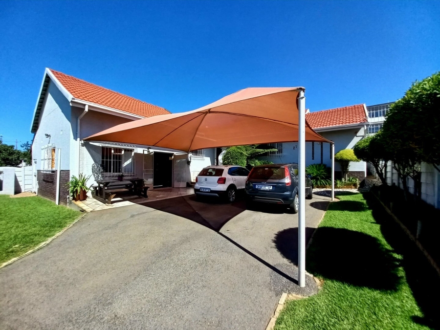 3 Bedroom Property for Sale in Symhurst Gauteng