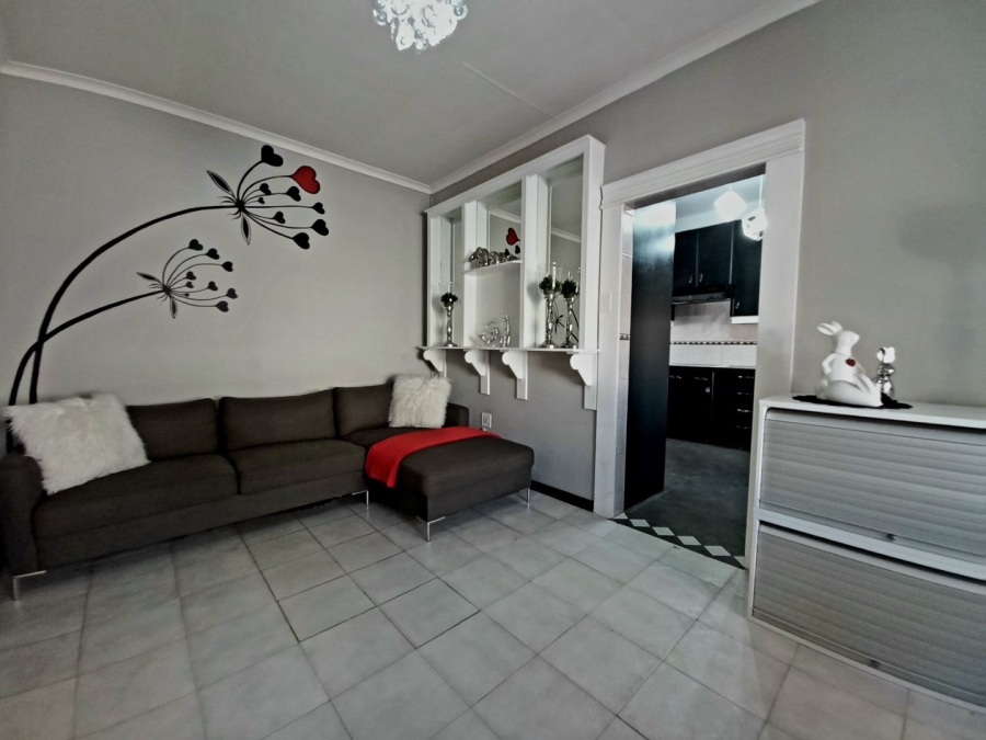 3 Bedroom Property for Sale in Symhurst Gauteng