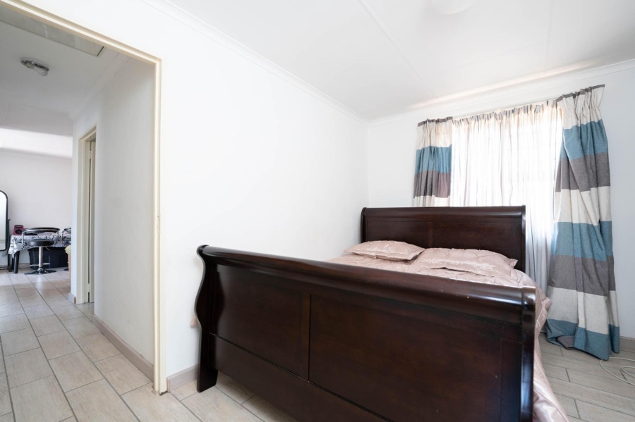 3 Bedroom Property for Sale in Kya Sands Gauteng