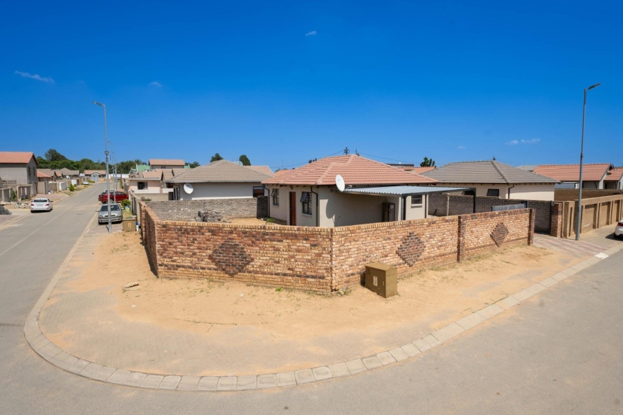 3 Bedroom Property for Sale in Kya Sands Gauteng