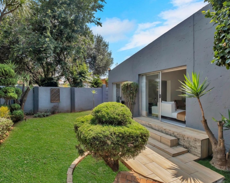 4 Bedroom Property for Sale in Sophiatown Gauteng