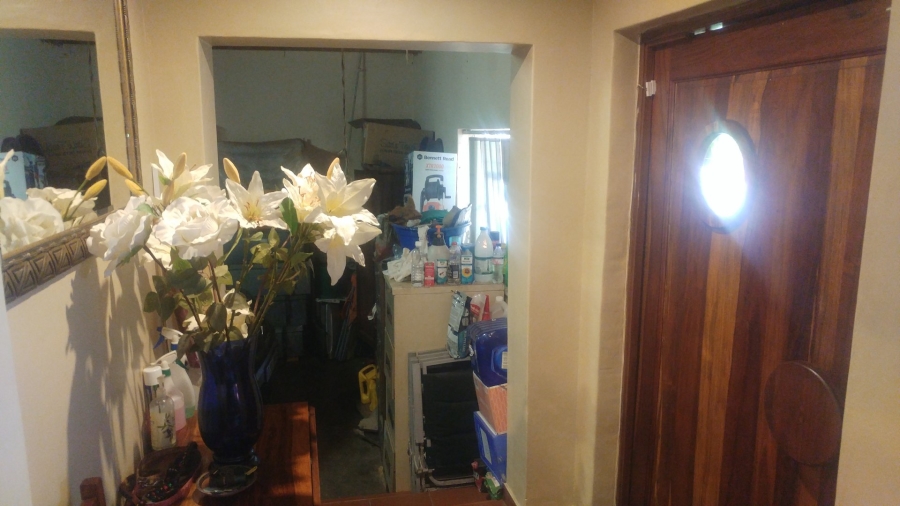 4 Bedroom Property for Sale in Ninapark Gauteng