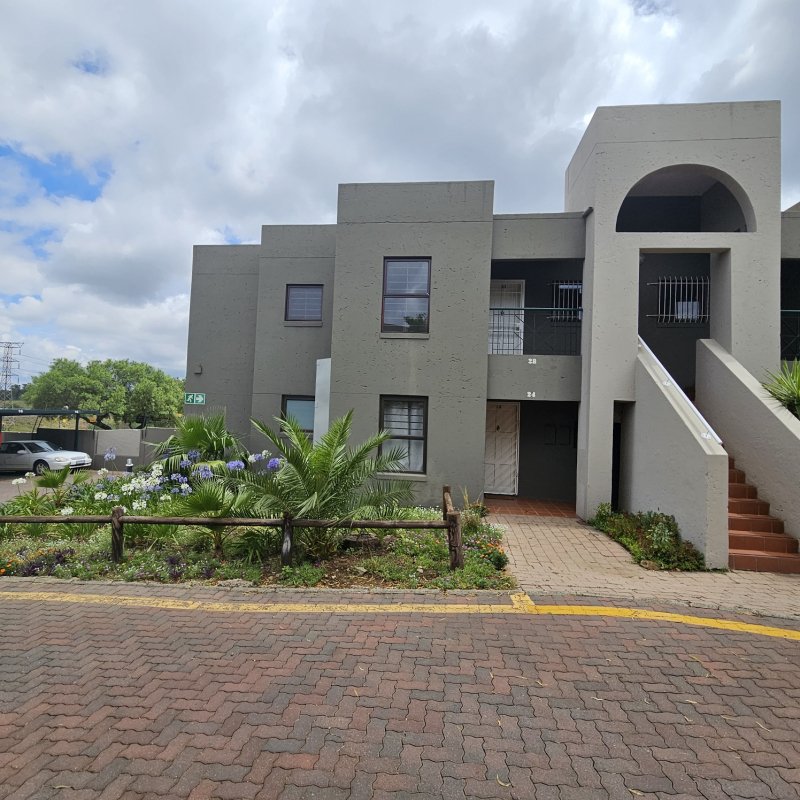 2 Bedroom Property for Sale in Marais Steyn Park Gauteng