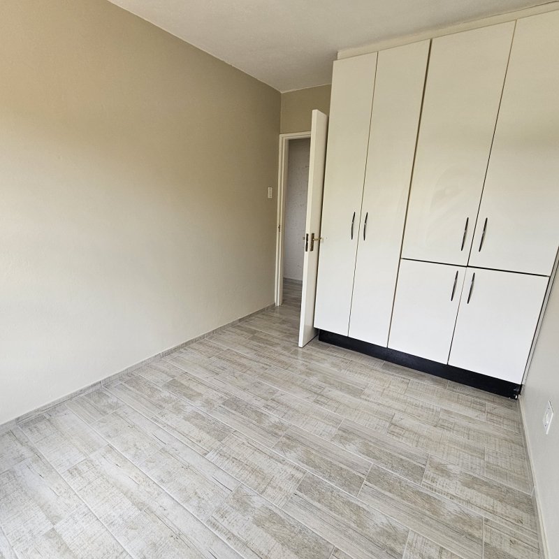 2 Bedroom Property for Sale in Marais Steyn Park Gauteng