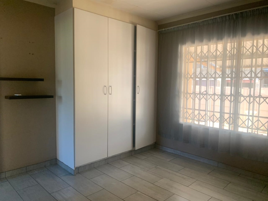 To Let 3 Bedroom Property for Rent in Vanderbijlpark SE 1 Gauteng