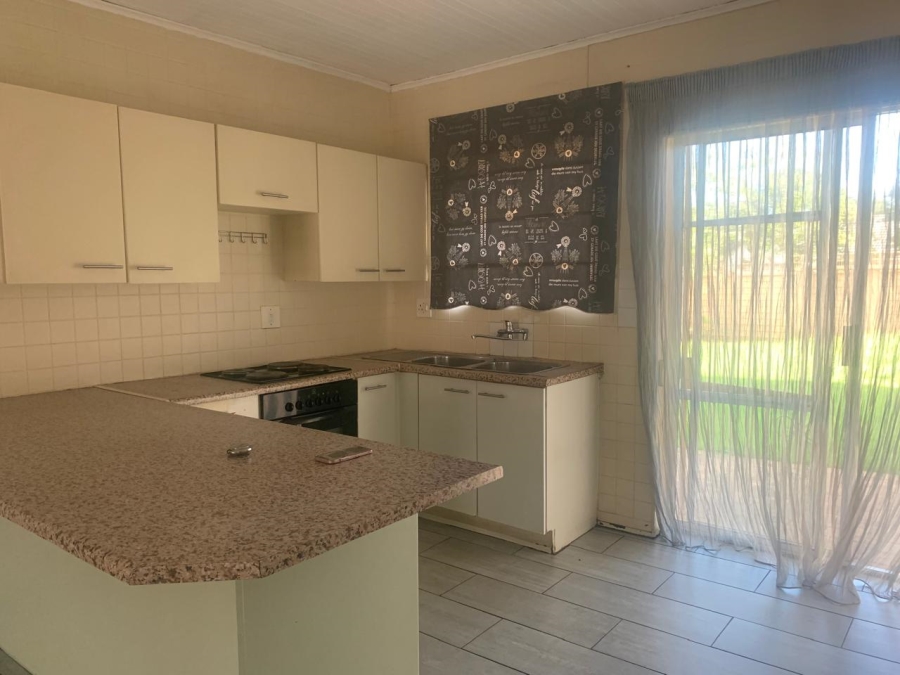 To Let 3 Bedroom Property for Rent in Vanderbijlpark SE 1 Gauteng