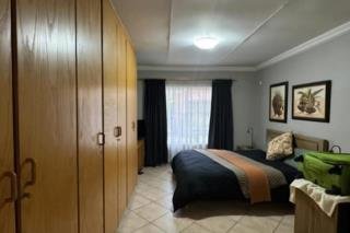 2 Bedroom Property for Sale in Vanderbijlpark SW 5 Gauteng