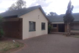 6 Bedroom Property for Sale in Vanderbijlpark SE 7 Gauteng