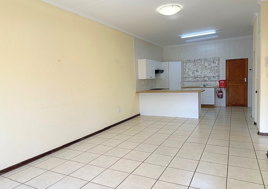 2 Bedroom Property for Sale in Wilgeheuwel Gauteng