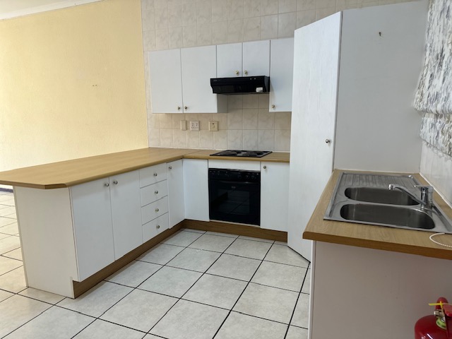 2 Bedroom Property for Sale in Wilgeheuwel Gauteng