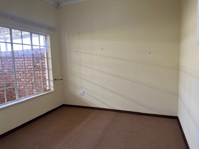 2 Bedroom Property for Sale in Wilgeheuwel Gauteng