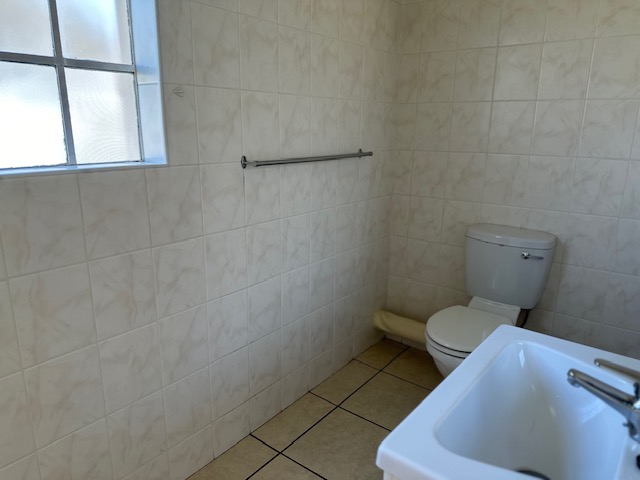 2 Bedroom Property for Sale in Wilgeheuwel Gauteng