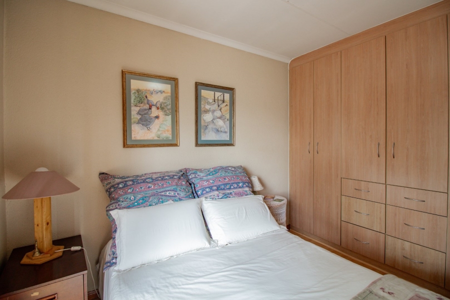 To Let 2 Bedroom Property for Rent in Allen Grove Gauteng