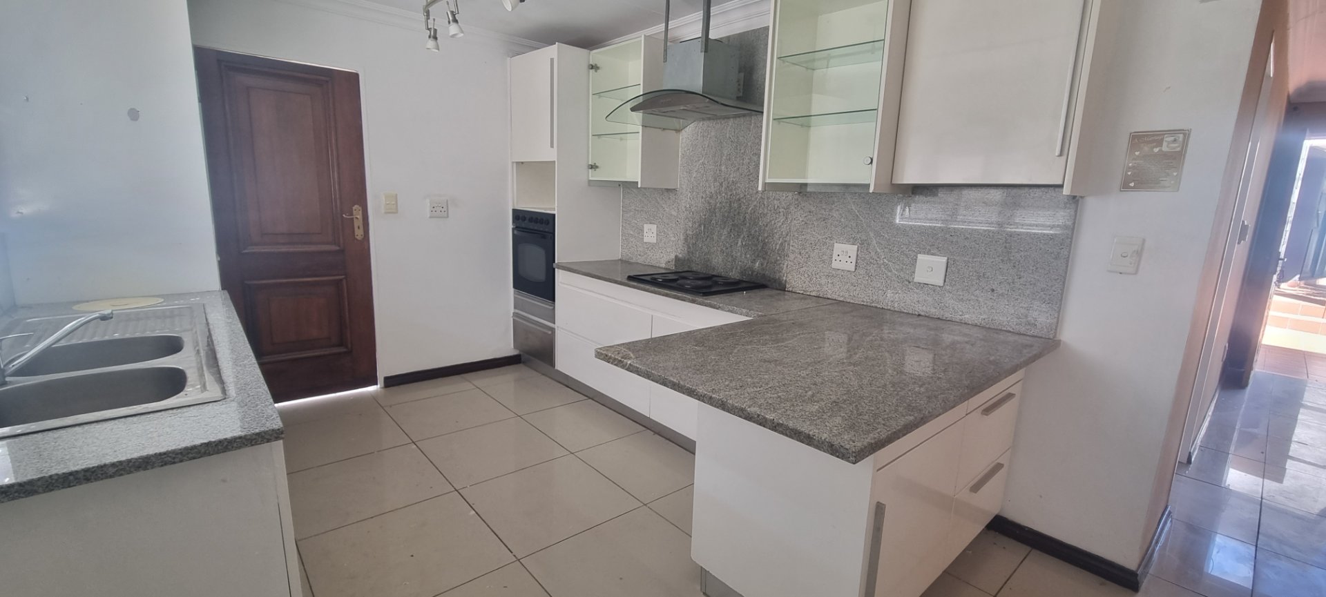 To Let 1 Bedroom Property for Rent in Suideroord Gauteng