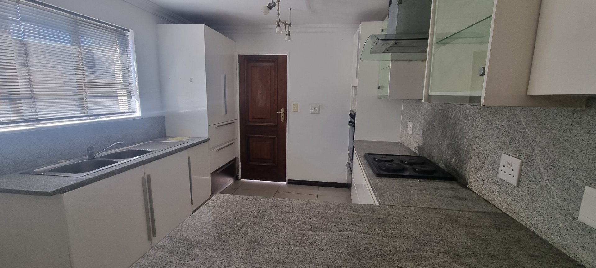 To Let 1 Bedroom Property for Rent in Suideroord Gauteng