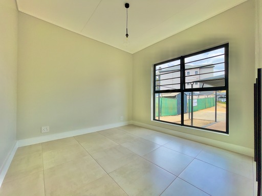 To Let 3 Bedroom Property for Rent in The Polofields Gauteng