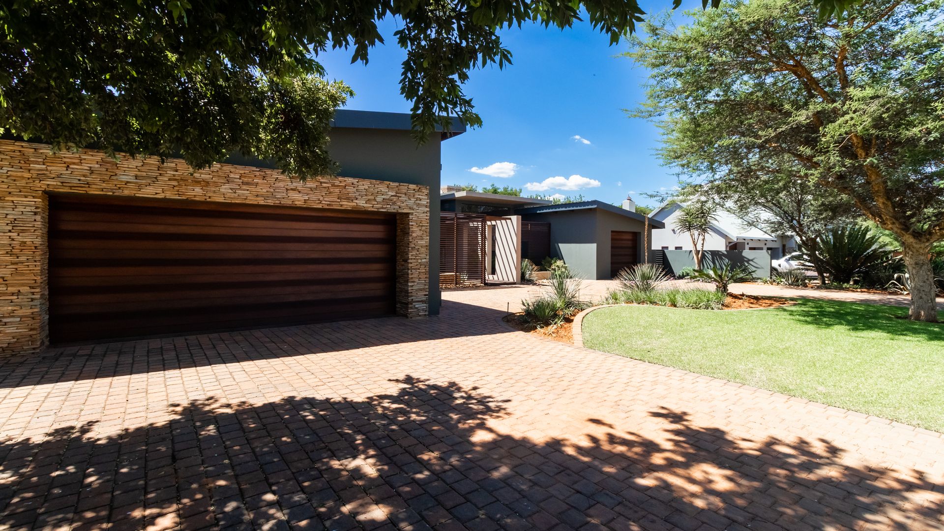 4 Bedroom Property for Sale in Serengeti Lifestyle Estate Gauteng