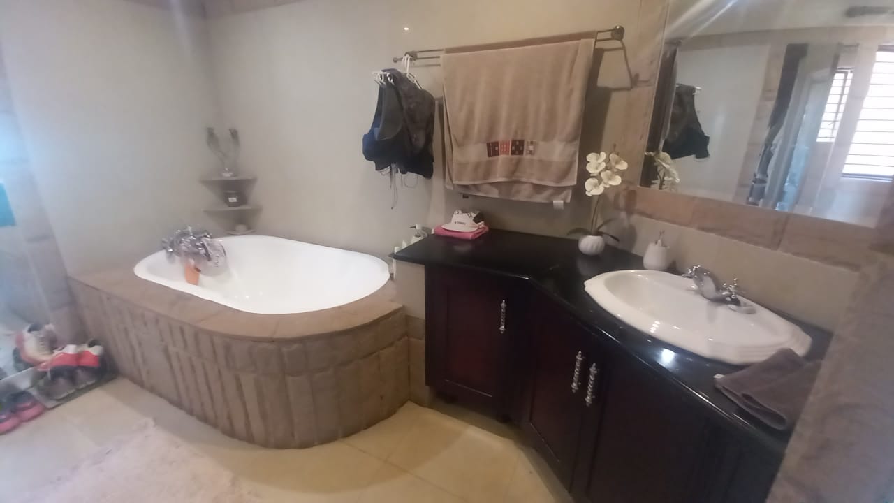 3 Bedroom Property for Sale in Paardekraal Gauteng