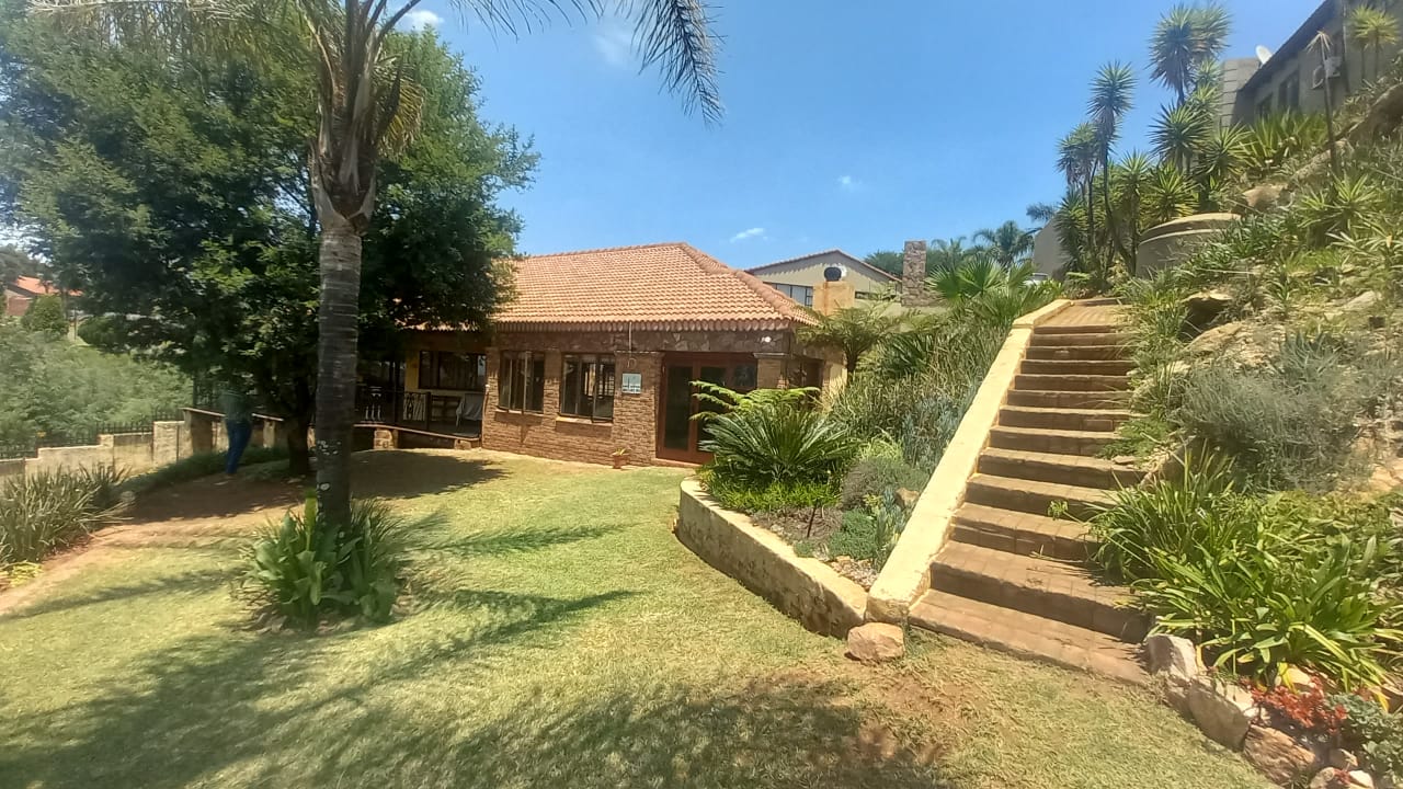 3 Bedroom Property for Sale in Paardekraal Gauteng