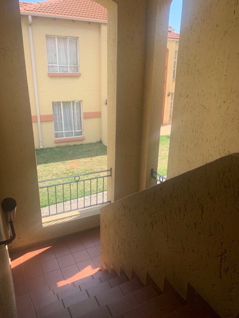 2 Bedroom Property for Sale in Ormonde Gauteng